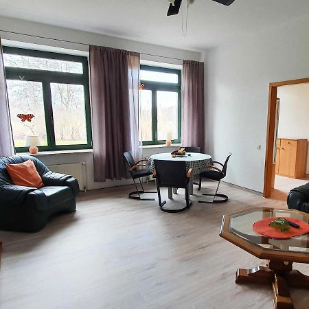 Ferienwohnungen Direkt Am See Ventschow Exterior foto